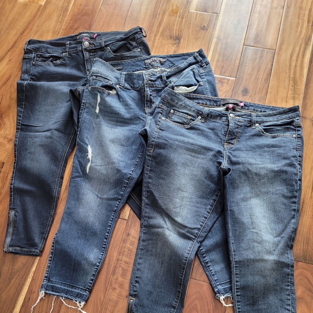 TORRID JEAN LOT SIZE 16